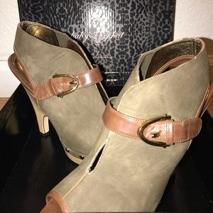 Babyphat Army Green Heels